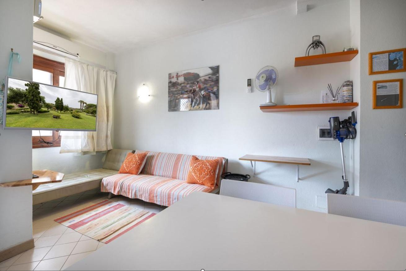 Casa Vacanze L'Aquilone - Casa Sulla Spiaggia - Baia Di Porto Rafael パラーウ エクステリア 写真